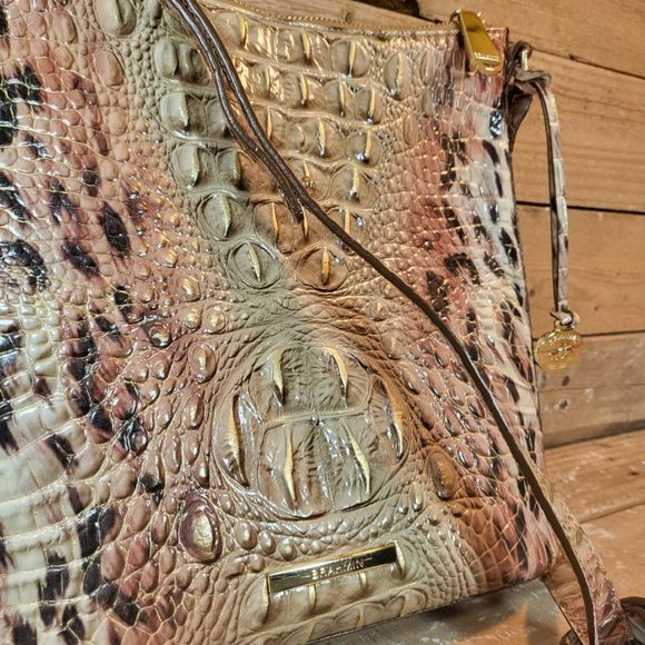 BRAHMIN LOVELY CROC GOLD METALLIC EMBOSSED LEATHER HANDBAG - Picture 6 of 8